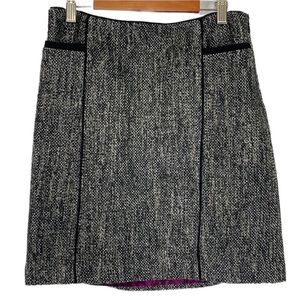 White House Black Market Tweed Lined  Skirt - Grey Twill/Purple Lining, Sz 4